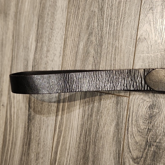 Carhartt Men's sz 48 black Cowhide Genuine leather belt good condition - Picture 4 of 6